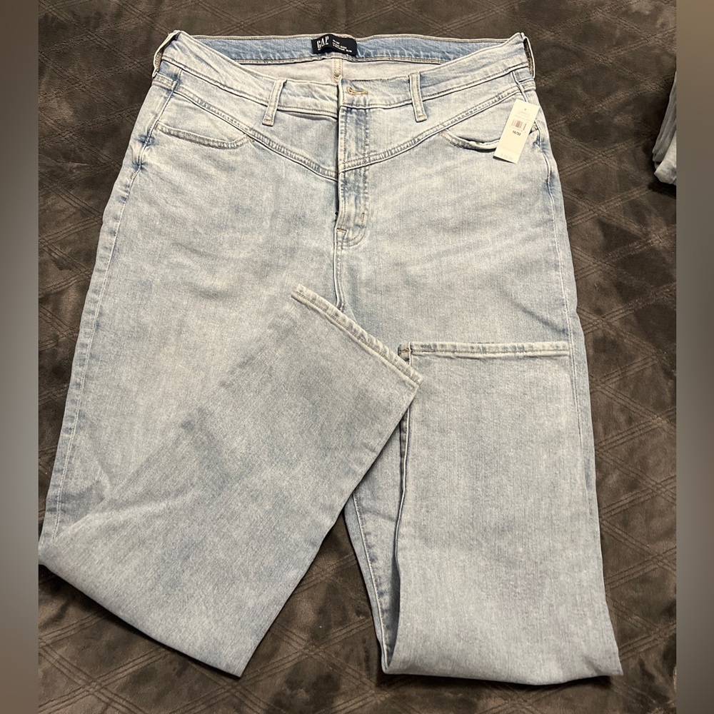 Women’s Gap jeans size 33/16. High rise, vintage slim. Brand new with tags.